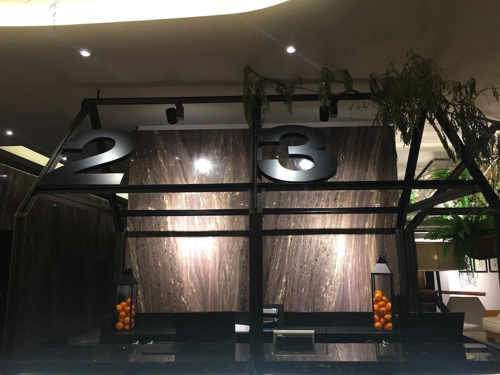 M Roof Hotel & Residences Ipoh Esterno foto