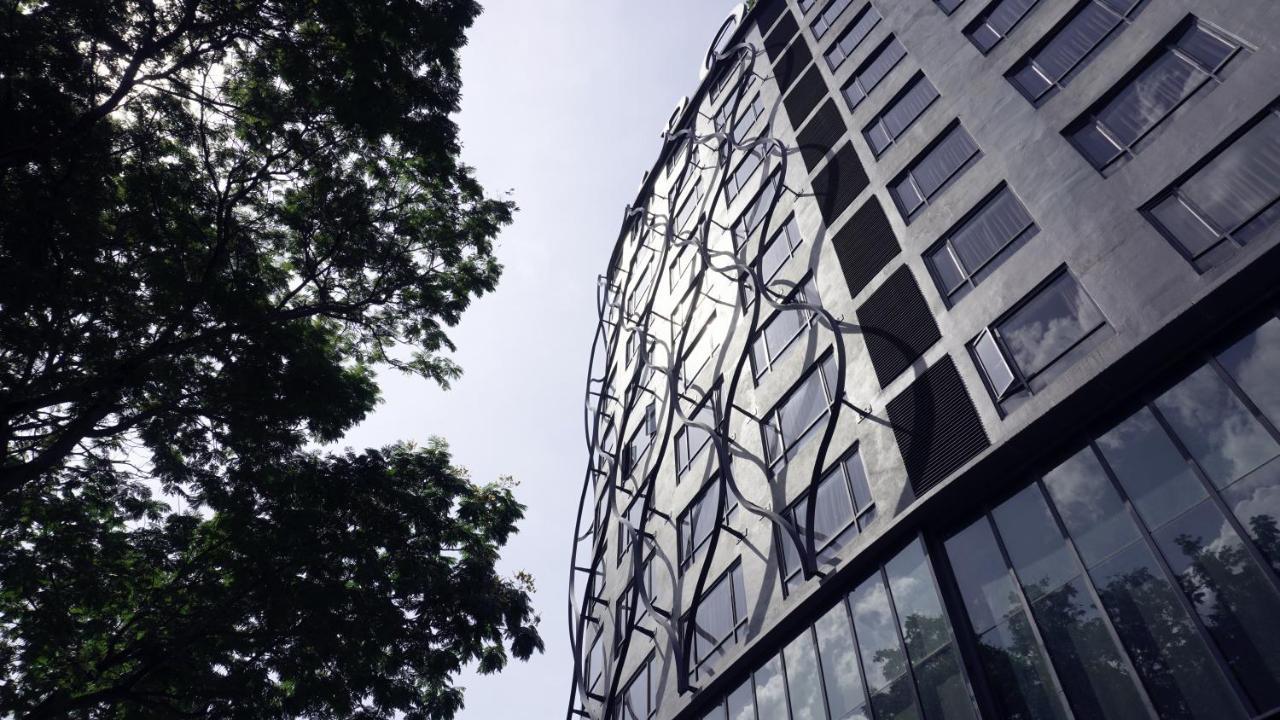 M Roof Hotel & Residences Ipoh Esterno foto