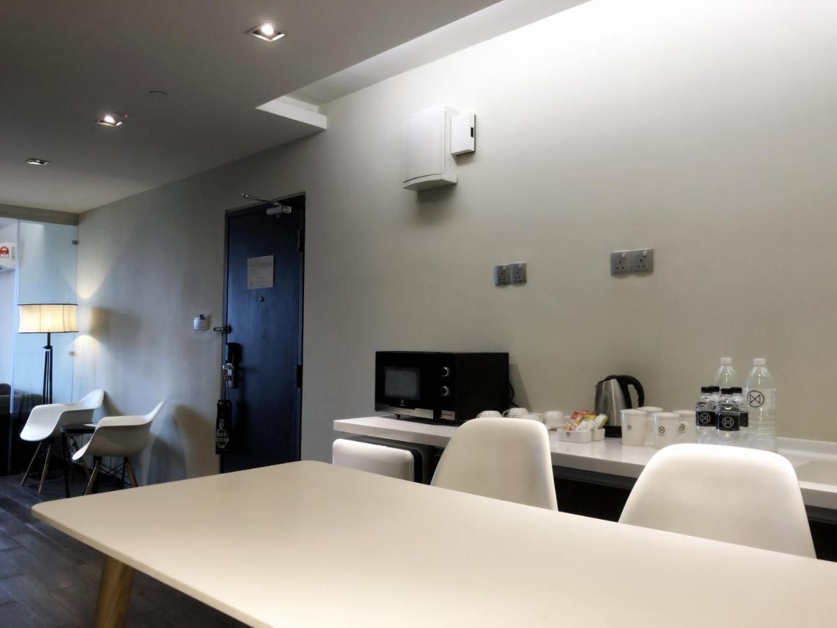 M Roof Hotel & Residences Ipoh Esterno foto